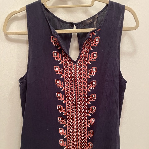 THML Sleeveless Embroidered Dress EUC - Picture 4 of 12